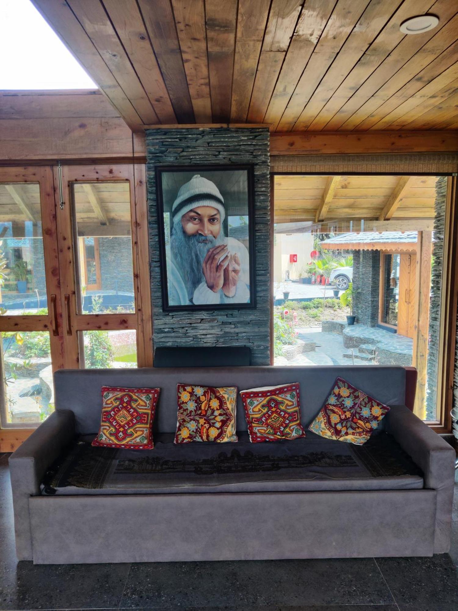 Osho Himalayas Wellness Resort Kangra Exterior photo